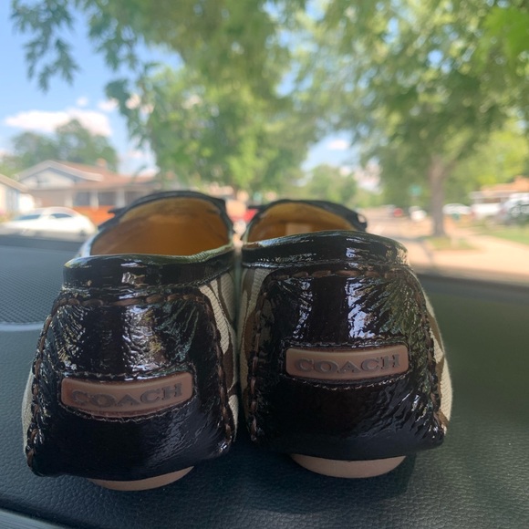 NEW COACH TIPPER 12CM SC/C PAT Size 9.5B color: Khaki/chocolate with bow - Picture 4 of 11